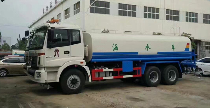 歐曼后雙橋20噸灑水車