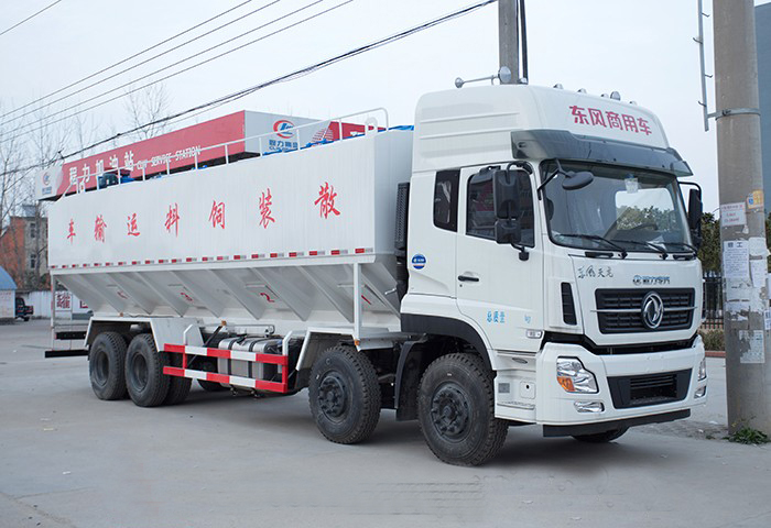 東風(fēng)天龍前四后八散裝飼料運輸車