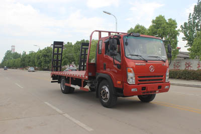 大運(yùn)平板運(yùn)輸車