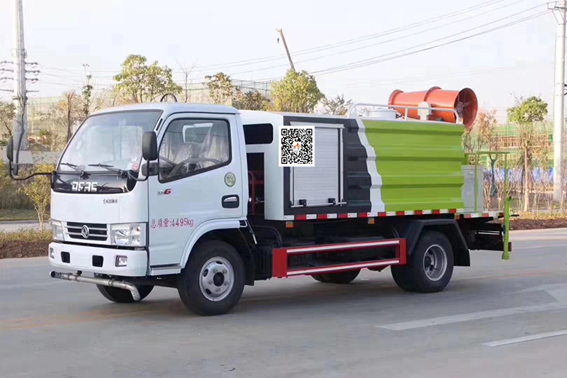 東風小多利卡藍牌抑塵車